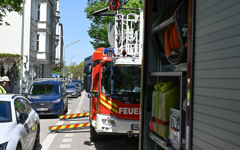 FW-M: Brandmeldeanlage meldet Dachstuhlbrand (Schwabing) - Foto: presseportal.de