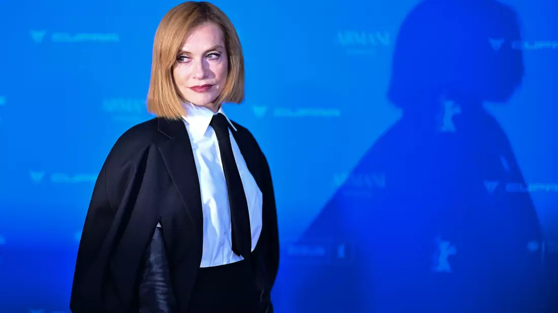 Isabelle Huppert glänzt im Film eindrucksvoll zwischen Kälte und Verletzlichkeit. (Archivbild) - Bild: Sebastian Christoph Gollnow/dpa