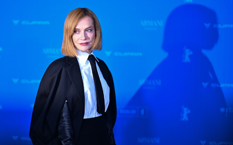 Isabelle Huppert glänzt im Film eindrucksvoll zwischen Kälte und Verletzlichkeit. (Archivbild) - Foto: Sebastian Christoph Gollnow/dpa