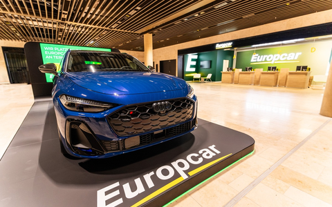 Europcar eröffnet Station am neuen Terminal 3 am Flughafen Frankfurt und überzeugt mit Premium-Exponat - Foto: presseportal.de