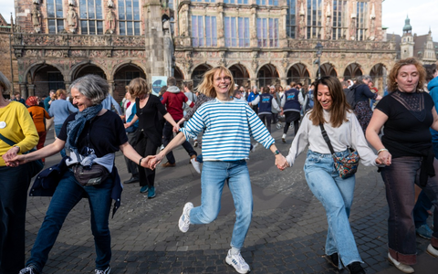 KEINE ZEIT ZU VERGESSEN - Liberation Dance am 8. Mai 2026 - Foto: presseportal.de