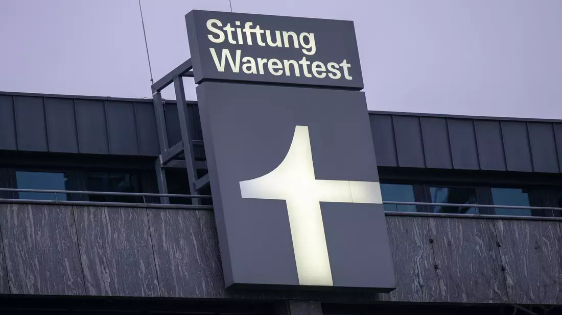 Die Stiftung Warentest wurde gegründet mit dem Ziel, den Verbraucherschutz durch unabhängige, vergleichende Tests zu fördern. (Symbolbild) - Bild: Monika Skolimowska/dpa
