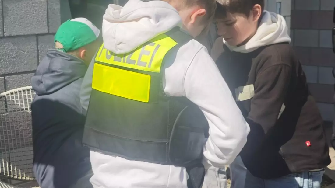 POL-VER: +Zukunftstag bei der Polizei im Landkreis Verden+ - Bild: presseportal.de