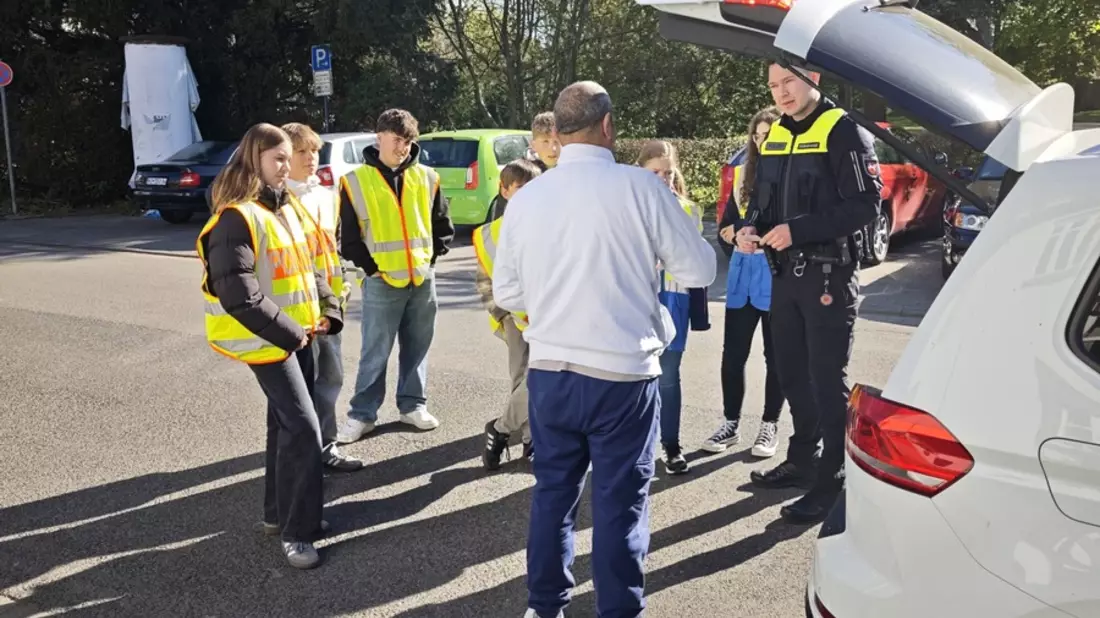 POL-NOM: Blaulicht, Spurensuche und Zukunftspläne: 75 Kinder beim Zukunftstag der Polizei - Bild: presseportal.de