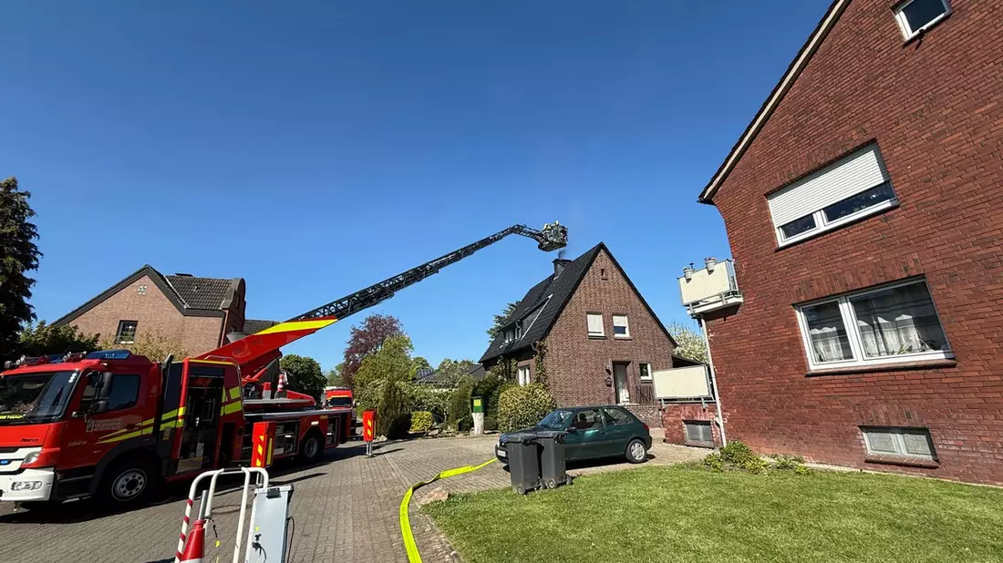 FW-WRN: Kaminbrand in Einfamilienhaus - Bild: presseportal.de