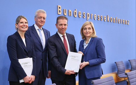 Gesundheits-Kommission legt Vorschläge vor (Archiv) - Foto: via dts Nachrichtenagentur