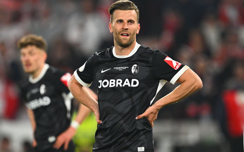 Der Treffer von Lucas Höler zählte nicht.  - Foto: Tom Weller/dpa