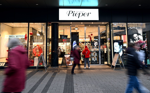 Die Parfümerie Pieper hat mehr als 100 Filialen in Deutschland. - Foto: Federico Gambarini/dpa
