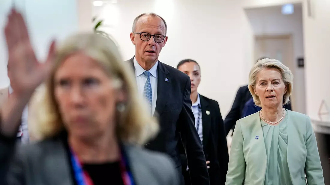 Will dem Iran ein Angebot machen: Kanzler Friedrich Merz reiste mit einem Vorstoß der Bundesregierung zum EU-Gipfel nach Zypern. Kommissionschefin von der Leyen präsentierte mögliche Maßnahmen gegen hohe Energiepreise. - Bild: Kay Nietfeld/dpa