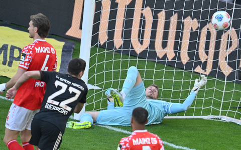 Der FC Bayern hat eine drohende Niederlage in Mainz abgewendet. - Foto: Torsten Silz/dpa