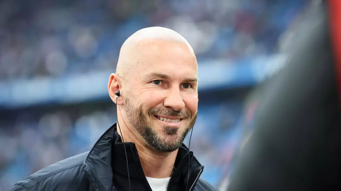 Hatte gut lachen: Hoffenheims Trainer Christian Ilzer.  - Bild: Christian Charisius/dpa
