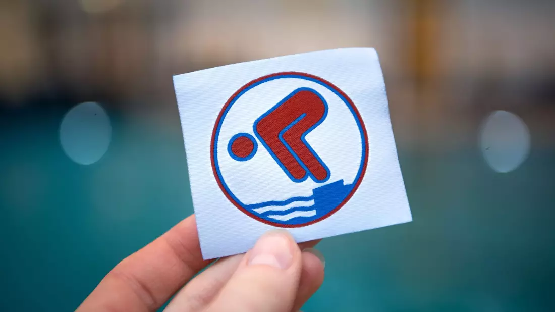 Ein Erfolg: Im vergangenen Jahr wurden fast 100.000 Schwimmabzeichen ausgegeben. (Symbolbild) - Bild: Sina Schuldt/dpa