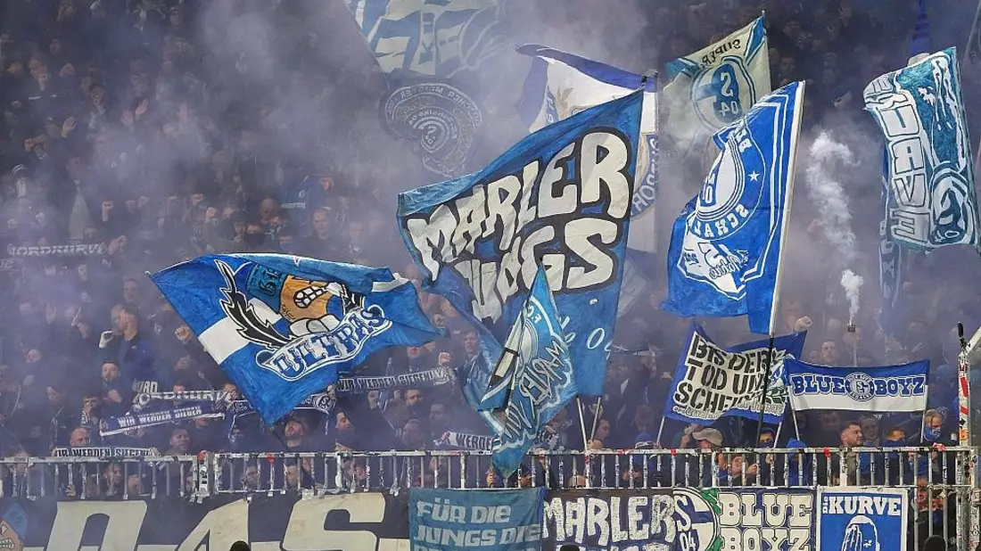 Fans von Schalke 04 (Archiv) - Bild: via dts Nachrichtenagentur