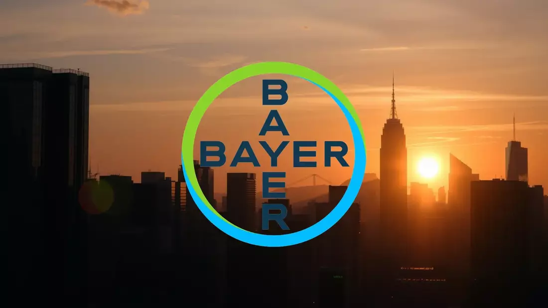 Bayer's Two-Front Strategy: Drug Pipeline Gains Momentum as Supreme Court Weighs Roundup Fate Illustration mit AI erstellt übermittelt durch boerse-global.de
