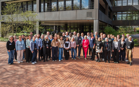 Engagement gegen Desinformation: Schulwettbewerb zeichnet innovative Projekte aus - Foto: presseportal.de