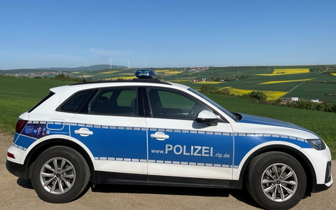POL-PDNW: Unfallflucht - Die Polizei sucht Zeugen - Foto: presseportal.de