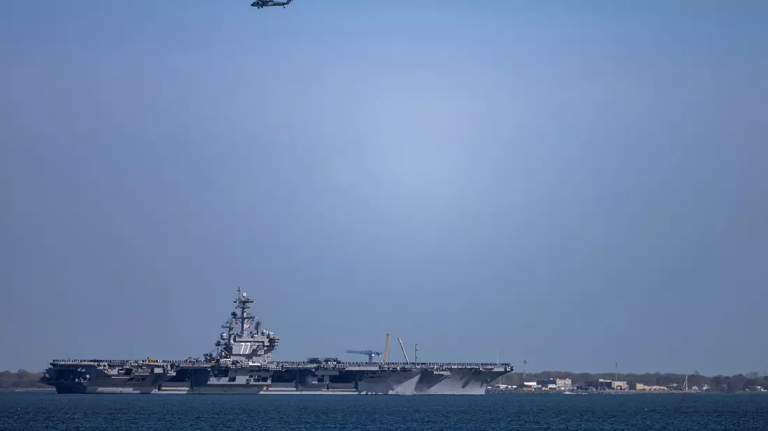 Der Flugzeugträger «USS George H.W. Bush» ist bereits der dritte der US-Marine in der Krisenregion im Mittleren Osten. - Bild: Kendall Warner/The Virginian-Pilot via AP/dpa
