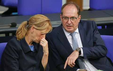 Karin Prien und Alexander Dobrindt (Archiv) - Foto: via dts Nachrichtenagentur