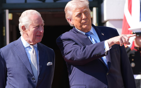 Am Montag empfing US-Präsident Donald Trump den britischen König in Washington.  - Foto: Alex Brandon/AP/dpa