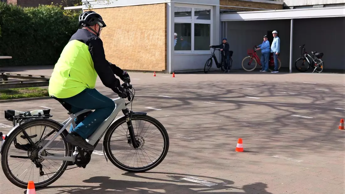 POL-WES: Kreis Wesel - Pedelec-Trainings der Verkehrsunfallprävention - Bild: presseportal.de