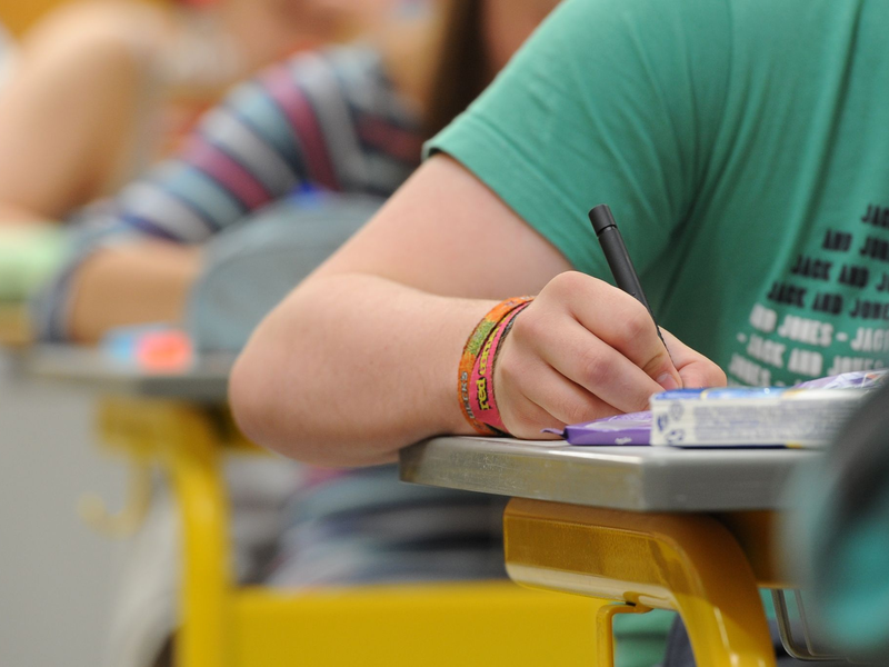 Die Ungleichheit der Bildungschancen in Deutschland habe sich weiter verfestigt, heißt es in der Studie. (Symbolbild) - Foto: Armin Weigel/dpa