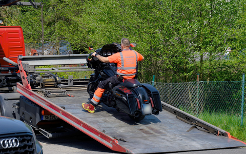 Für die Polizei ist klar, dass der «Hells Angels Motorcycle Club» (HAMC) Leverkusen nicht wegen der Liebe zu PS-starken Zweirädern gegründet wurde: - Foto: Henning Kaiser/dpa