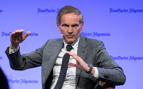 Konzernchef Oliver Blume will «jeden Stein umdrehen». - Foto: Hannes P. Albert/dpa