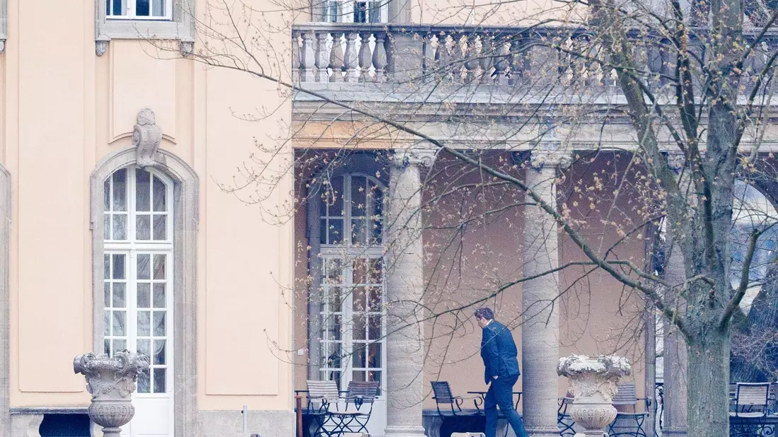 In der Villa Borsig krachte es. - Bild: Carsten Koall/dpa