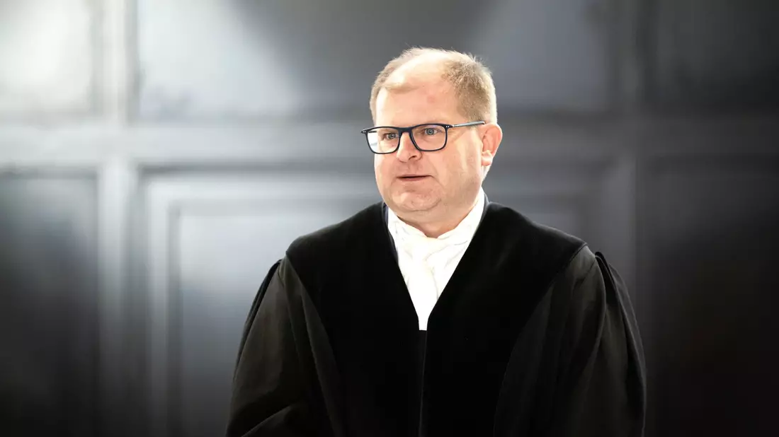 Das Gericht wird frühestens Ende Mai ein Urteil verkünden. - Bild: Sina Schuldt/dpa