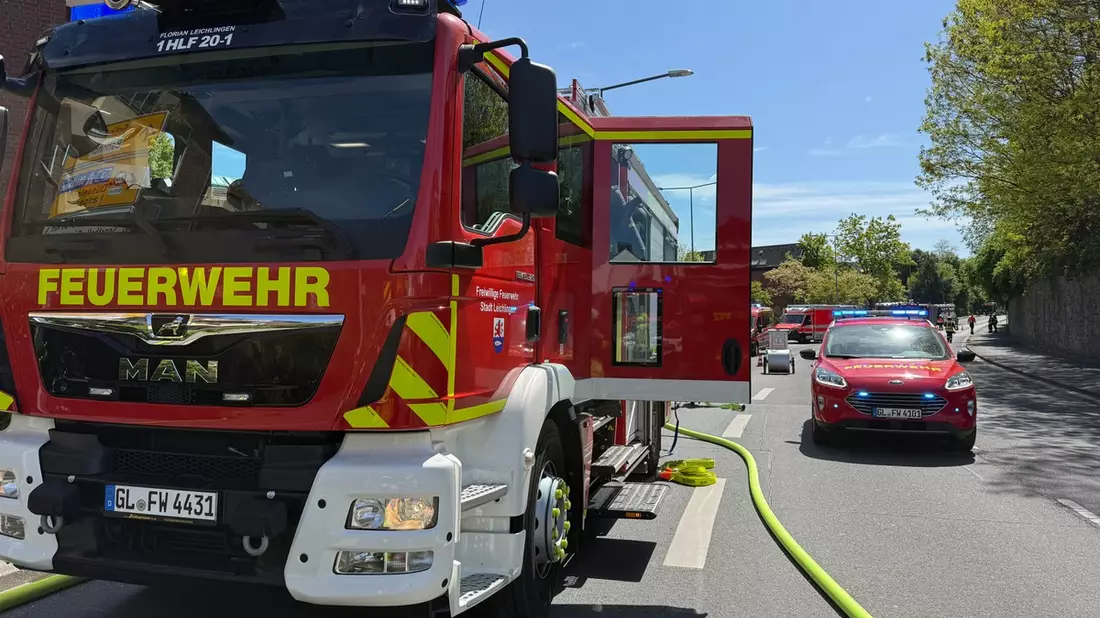 FW Leichlingen: Gemeldeter Wohnungsbrand - Geschlossene Zimmertüre verhindert Rauchausbreitung - Bild: presseportal.de