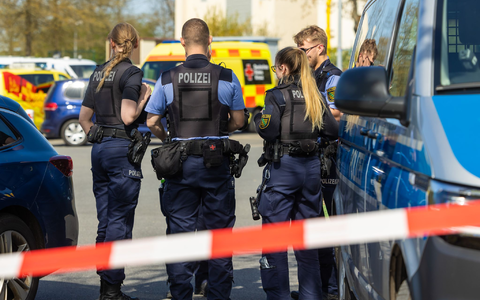 Am Dienstagmittag waren Hinweise auf Schüsse per Notruf eingegangen.  - Foto: Jürgen Lösel/dpa