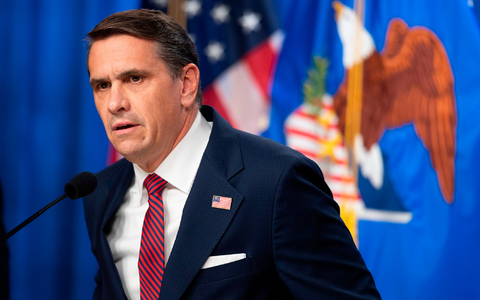 Sollte Comey verurteilt werden, drohe ihm eine hohe Haftstrafe, sagte Justizminister Todd Blanche. - Foto: Cliff Owen/AP/dpa