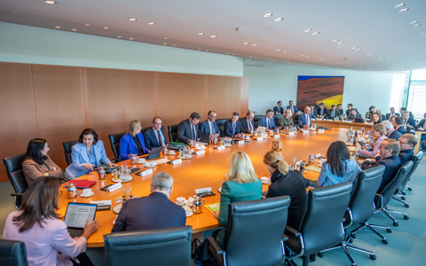 Im Kabinett geht es um die Finanzplanung. (Archivbild) - Foto: Michael Kappeler/dpa