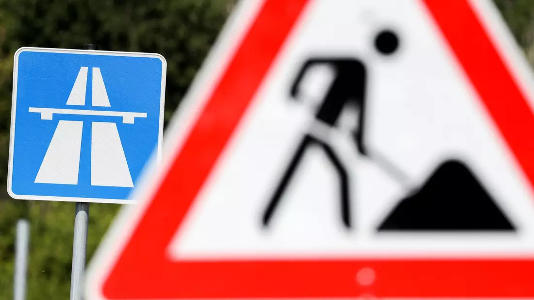 Der Bund will mit Milliardenausgaben die Infrastruktur auf Vordermann bringen (Symbolbild) - Bild: Jan Woitas/dpa-Zentralbild/dpa