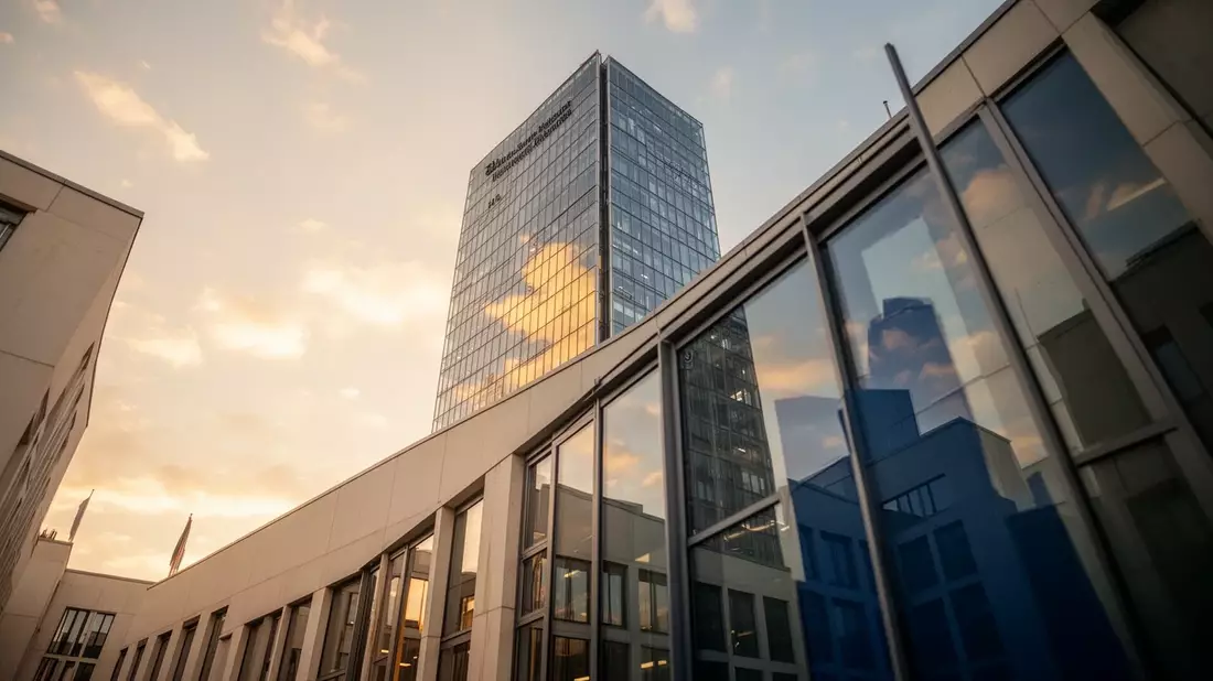 Rentenerhöhung 2026: 4,24 Prozent mehr für Millionen Ruheständler - Bild: über boerse-global.de