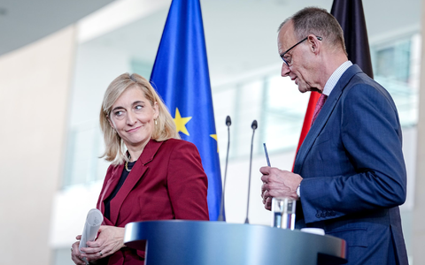 Gesundheitsministerin Nina Warken plant Milliarden-Einsparungen bei Gesundheitskosten. - Foto: Kay Nietfeld/dpa