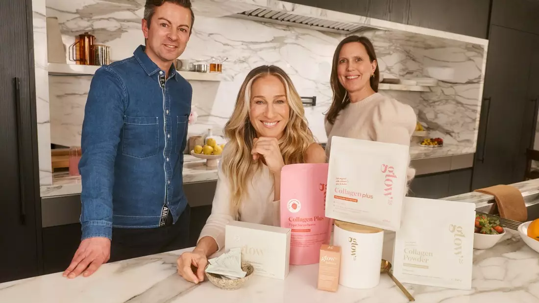 Glow25 ernennt Sarah Jessica Parker zur Chief Creative Officer und startet globale Pro-Aging Partnerschaft - Bild: presseportal.de