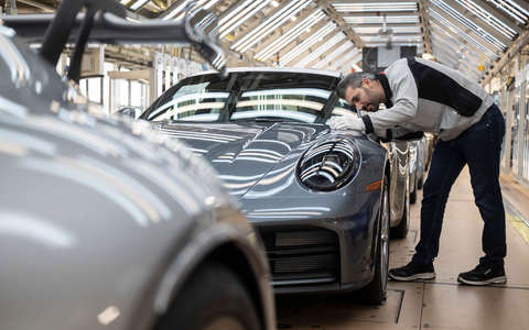 Porsche hat zu Jahresbeginn weniger Autos verkauft. (Archivbild) - Foto: Marijan Murat/dpa