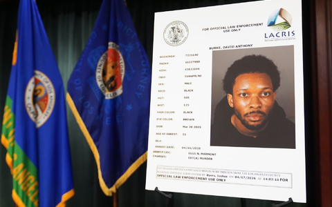 Gegen den US-Musiker David Burke alias D4vd wurde Mordanklage erhoben.  - Foto: Damian Dovarganes/AP/dpa