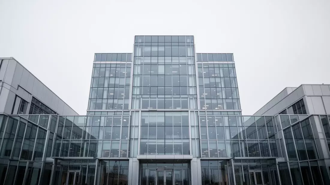 Azure Dynamics: Handel verläuft unauffällig - Bild: über boerse-global.de