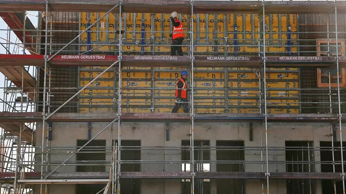 Bauarbeiter auf einer Baustelle (Archiv) - Bild: via dts Nachrichtenagentur