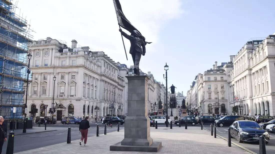 Die Statue steht am Waterloo Place im Zentrum Londons. - Bild: Vuk Valcic/ZUMA Press Wire/dpa