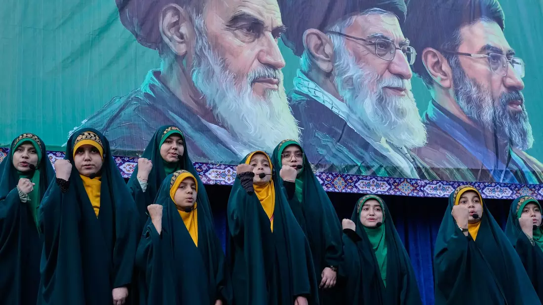 Der Iran droht bei Angriffen mit Vergeltung. (Archivbild) - Bild: Vahid Salemi/AP/dpa