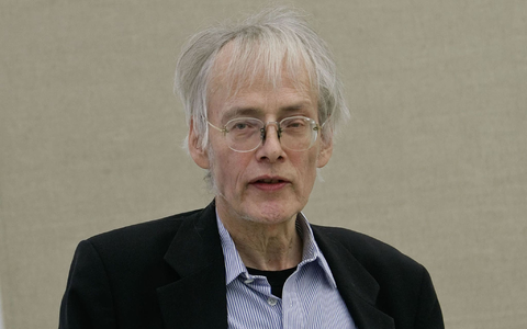 «Die meisten Künstler sind Facharbeiter, die von Bild zu Bild nur kleine Schritte gehen. Für mich ist Kunst Forschung, nicht Warenproduktion. Ich habe nie versucht, ein Markenzeichen zu entwickeln», sagte der Künstler Timm Ulrichs einmal. (Archivbild) - Foto: picture alliance / dpa