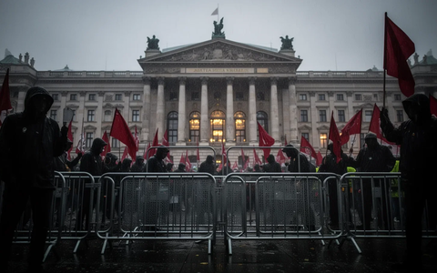 Doppelbudget: SPÖ-Politiker droht mit Marsch auf Wien - Foto: über boerse-global.de