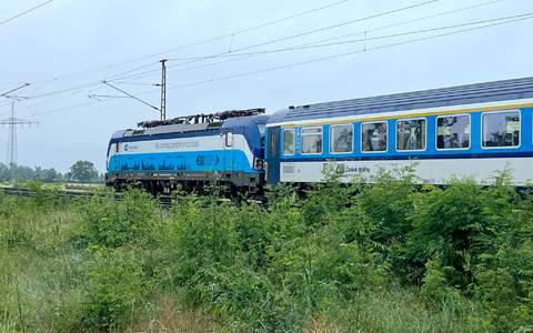 Den Zug für die neue Direktverbindung stellt die Tschechische Bahn ?D. (Archivbild) - Foto: Andreas Richter/dpa