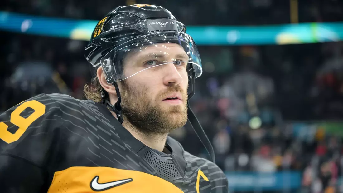 Die NHL-Saison ist für Leon Draisaitl schon vorbei. (Archivbild) - Bild: Peter Kneffel/dpa