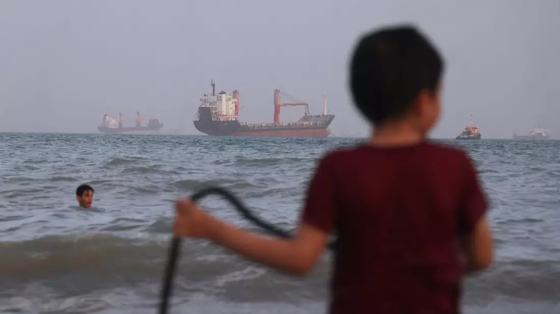 Die Blockade der Straße von Hormus belastet die gesamte Welt. (Archivbild) - Bild: Razieh Poudat/ISNA/AP/dpa