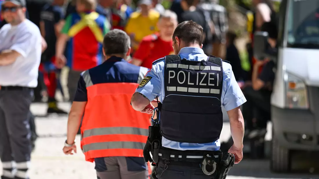 Nach Angaben Docimos bestand die Gruppe aus sechs Besuchern und drei Tourguides. - Bild: Marius Bulling/dpa