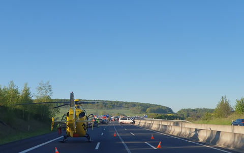 POL-HI: Verkehrsunfälle durch Reiseverkehr im Zuge des 1. Mai-Feiertages - Foto: presseportal.de